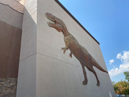 Largest display of dinosaurs in the world at the Museum of Ancient Life! - Fossil Crates